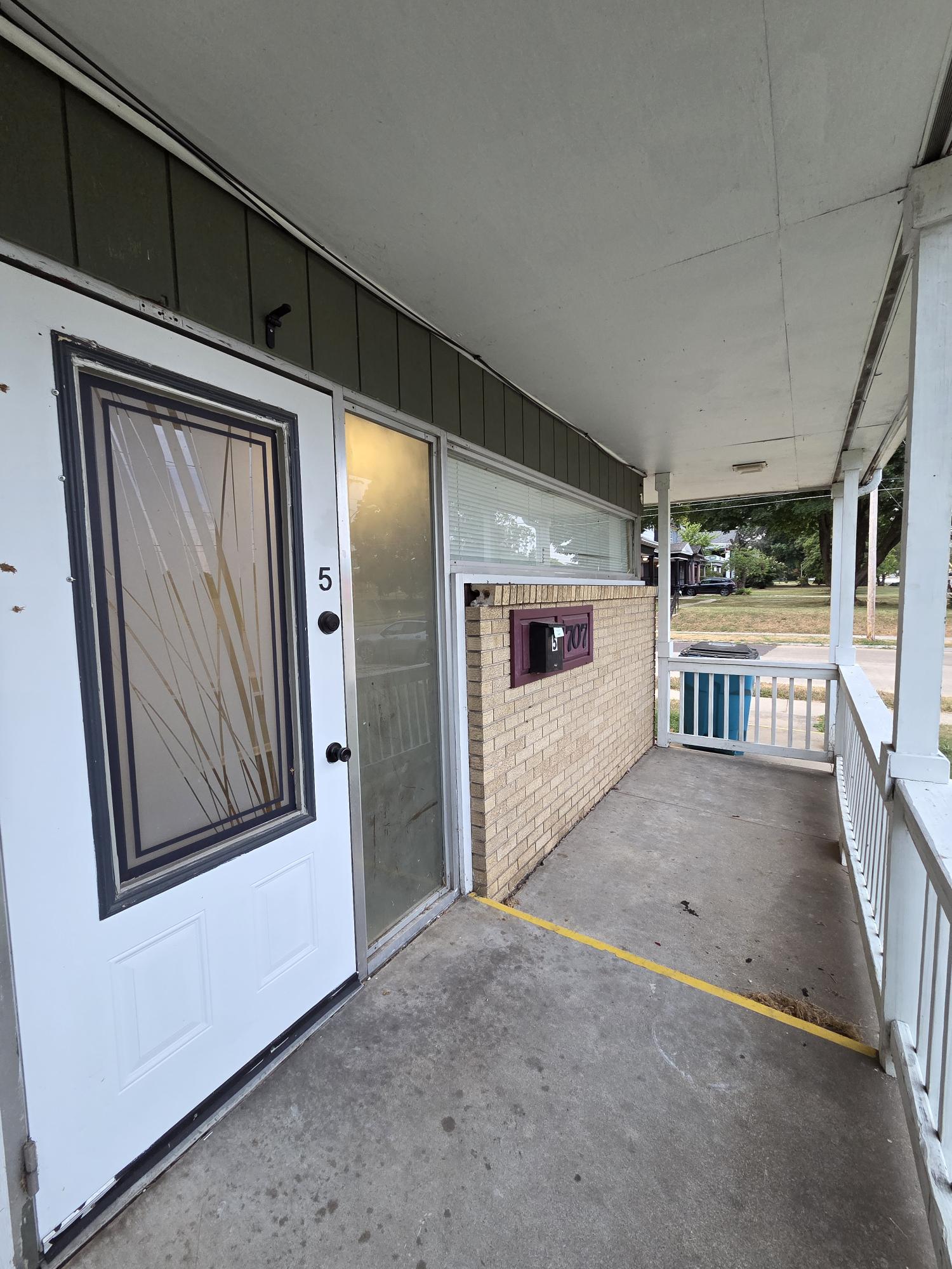 707 South Avenue - 5